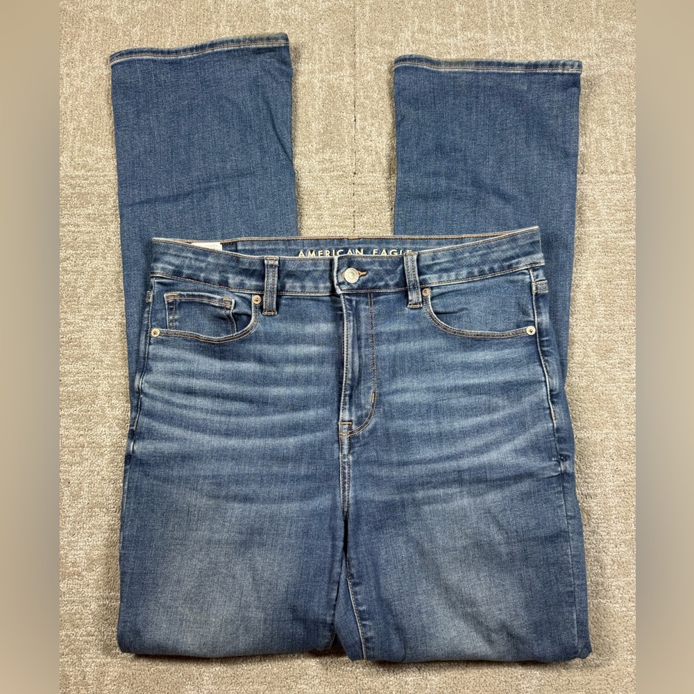 American Eagle Outfitters Women's Wide Leg Flare Jeans - Medium Blue Wash
